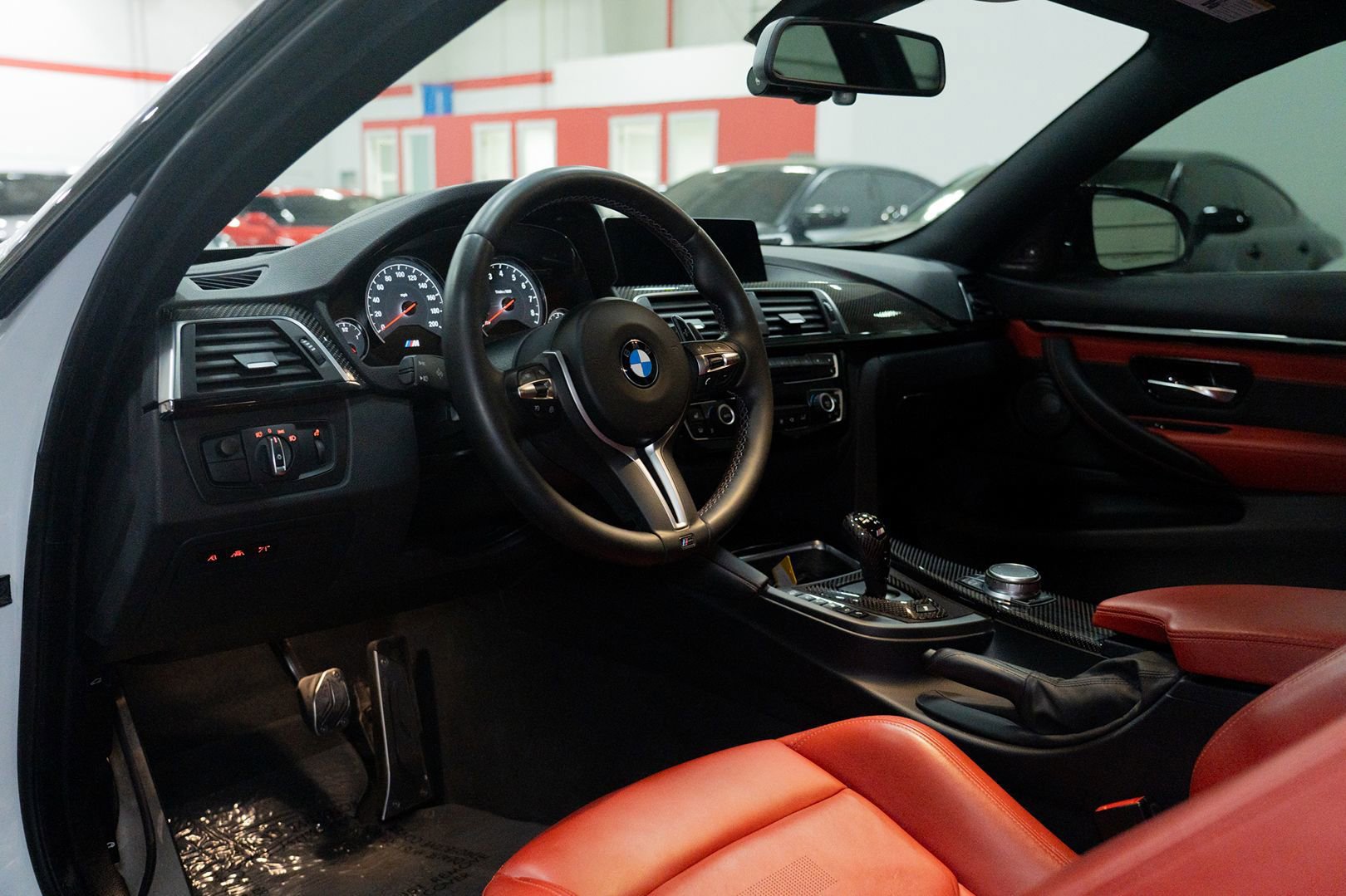 Used 2018 BMW M4 Coupe RWD image 23