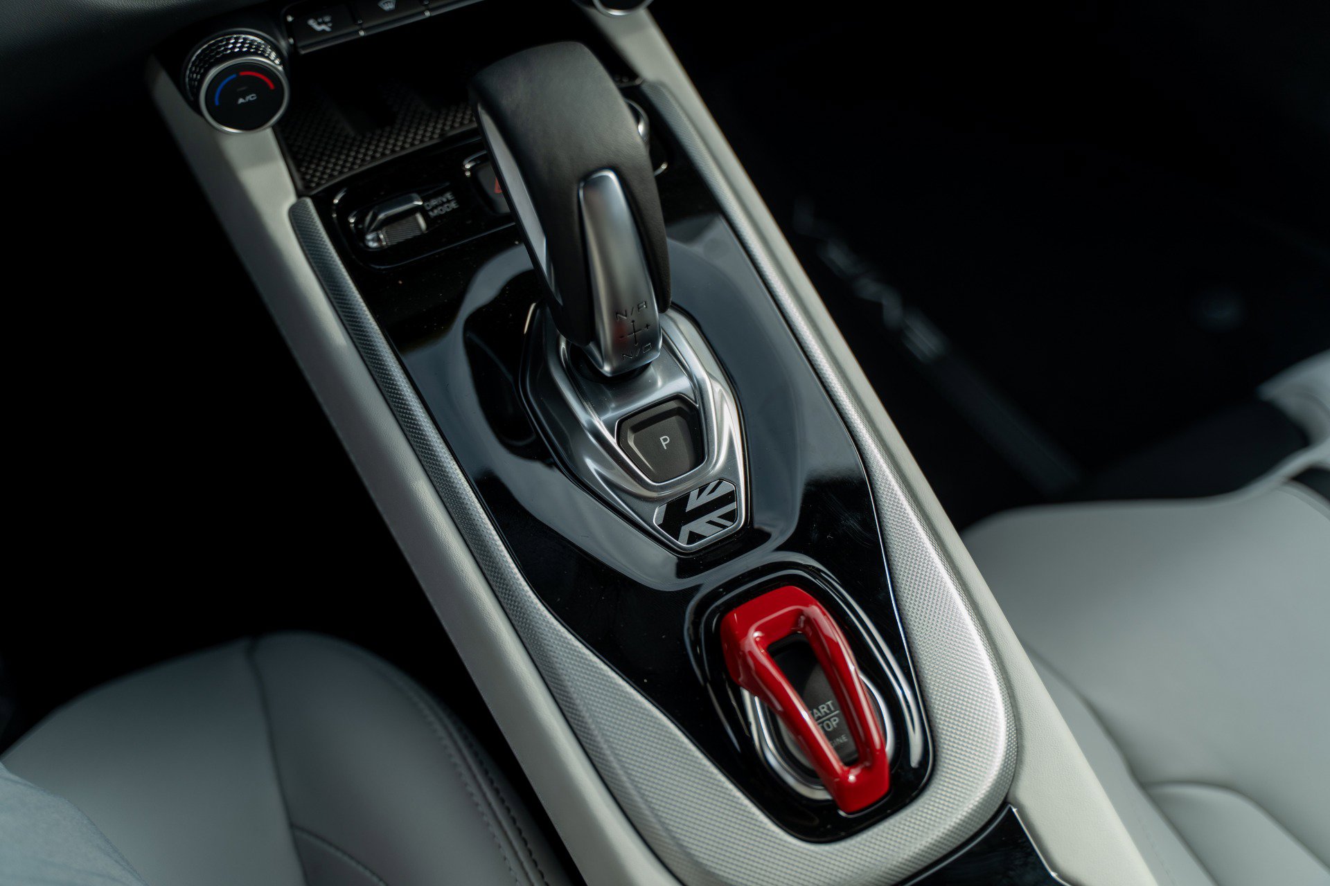 New 2026 Lotus Emira SE image 28