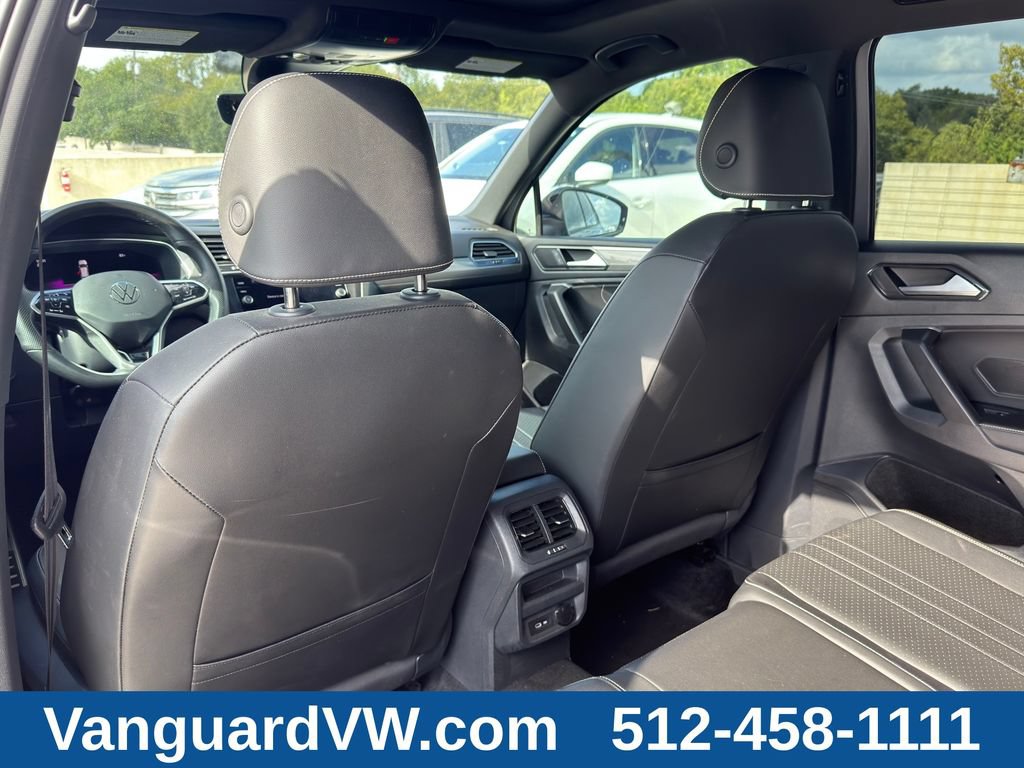 Used 2023 Volkswagen Tiguan SE R-Line FWD image 26