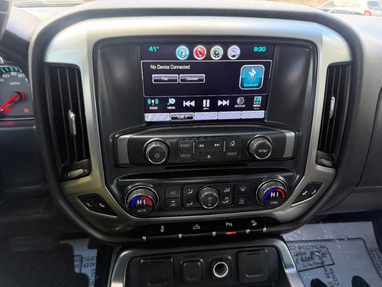 Used 2017 Chevrolet Silverado 1500 LT w/ Midnight Edition image 37