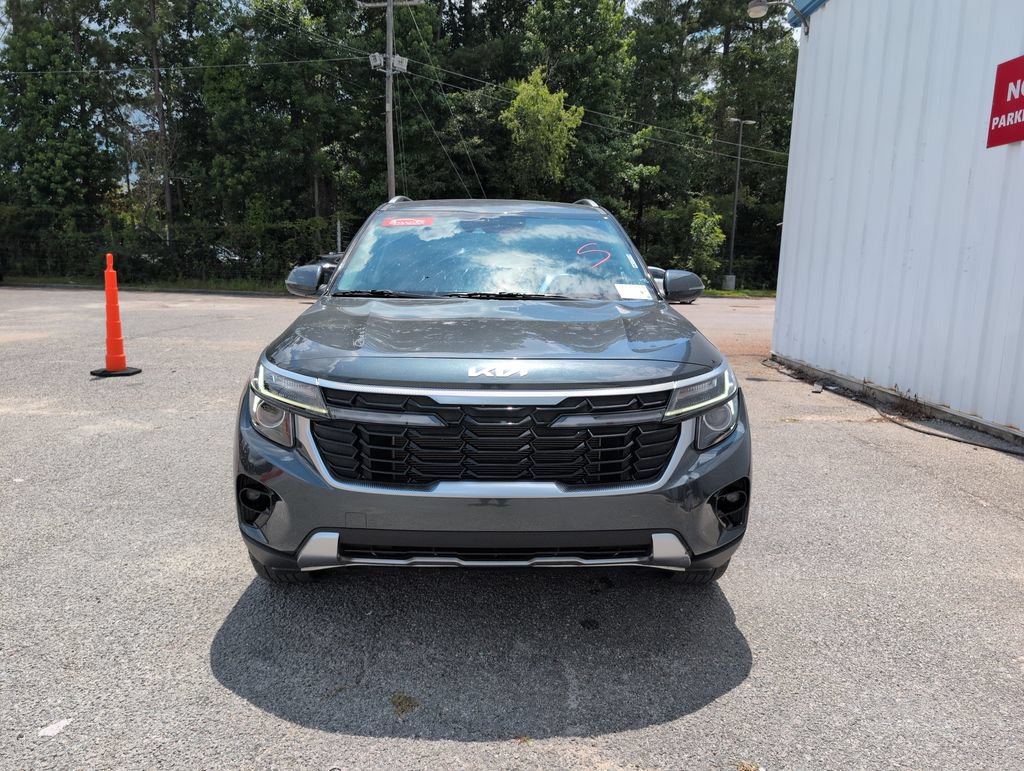 Used 2024 Kia Seltos S FWD image 3