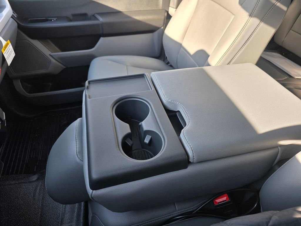 New 2025 Ford F350 XL w/ XL Chrome Package image 53