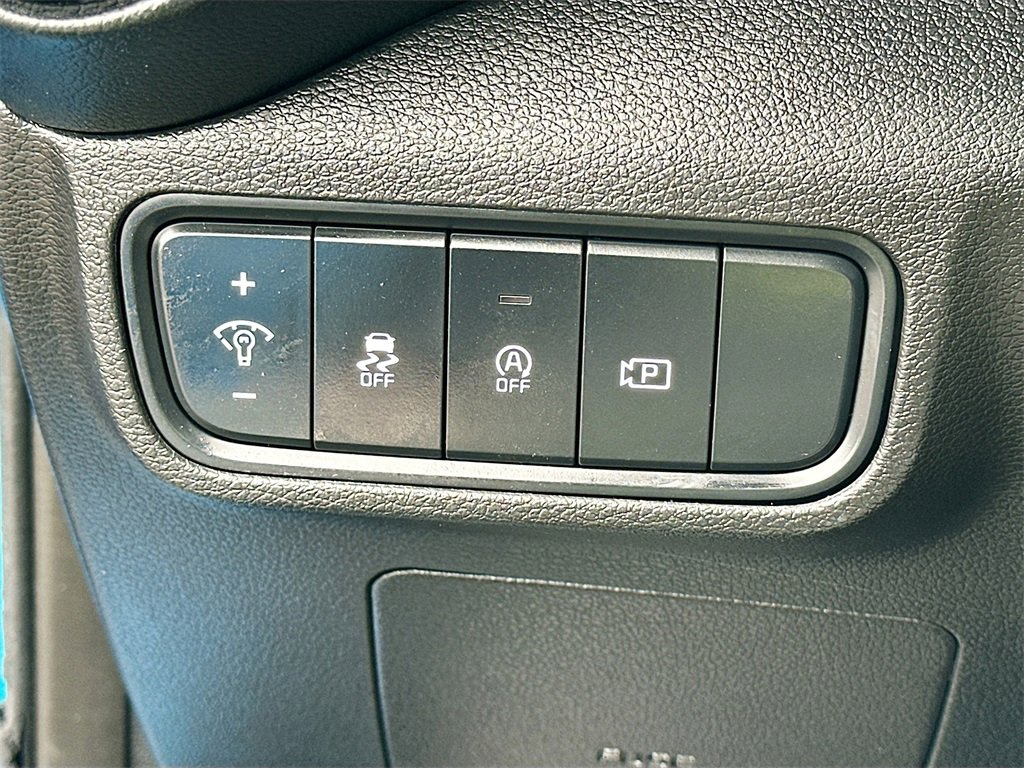 Certified 2023 Kia Soul GT-Line image 10