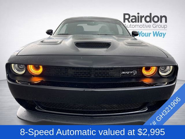 Used 2016 Dodge Challenger SRT Hellcat RWD image 2