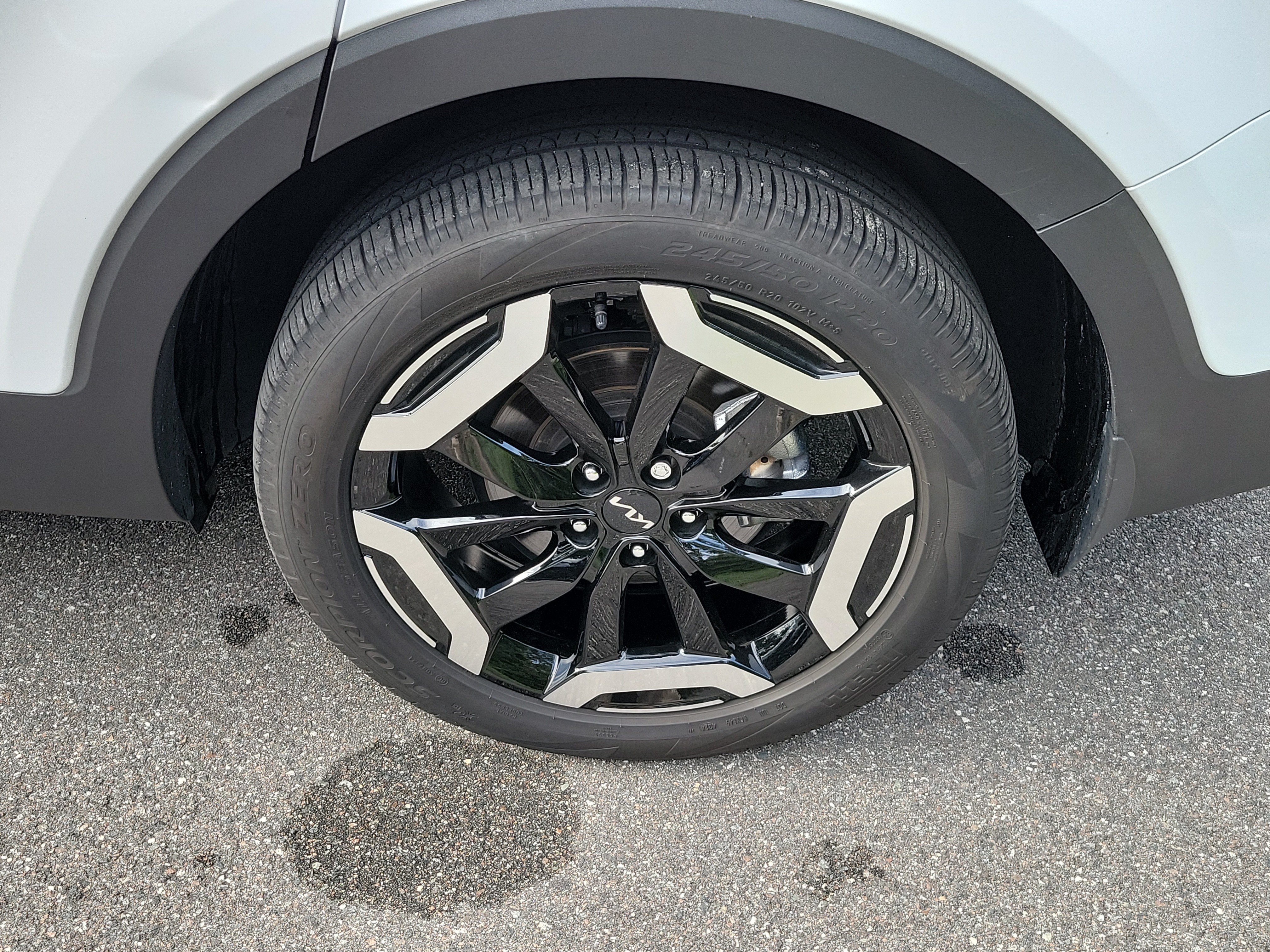 Certified 2025 Kia Telluride EX FWD image 40
