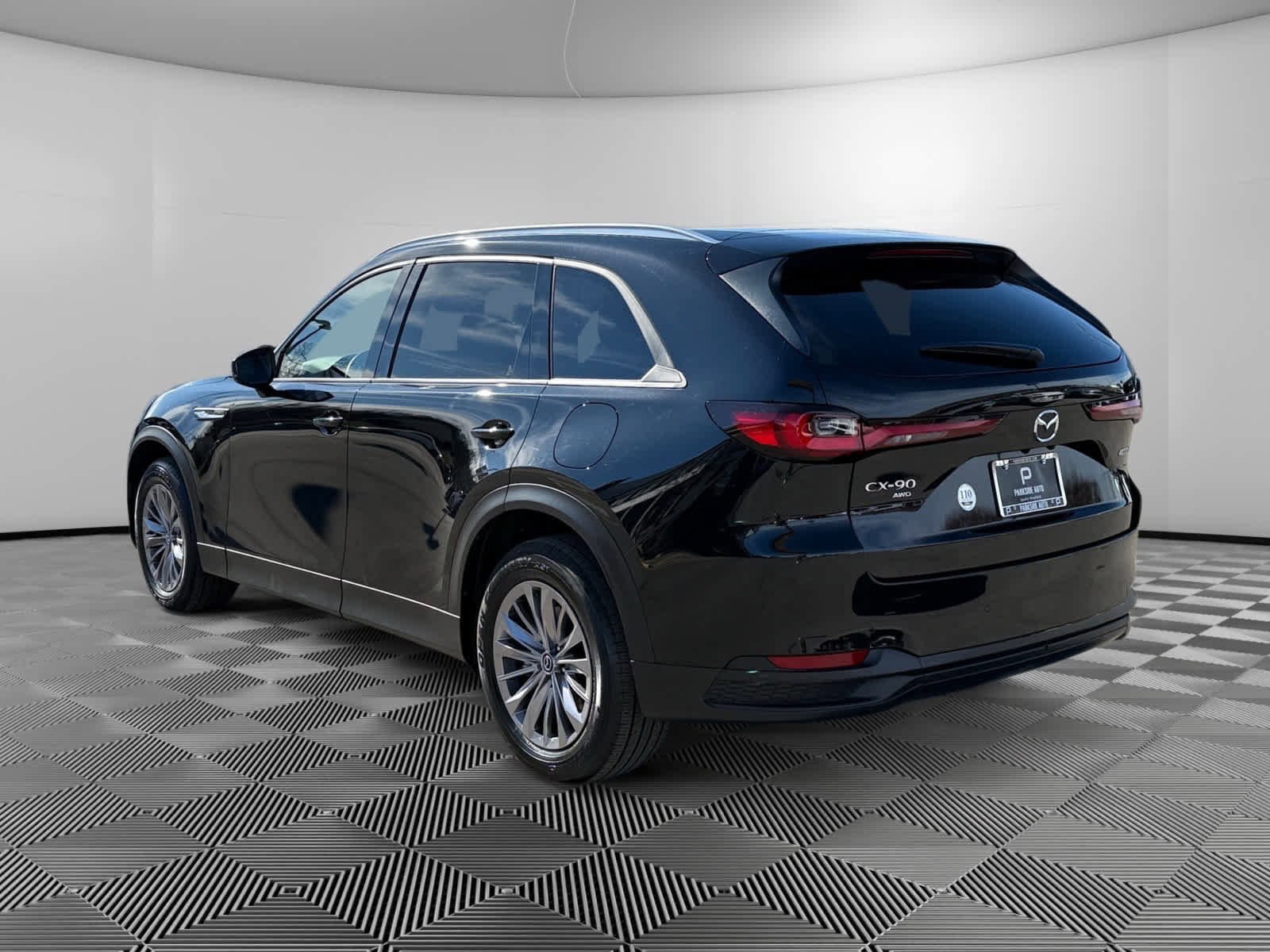 Used 2025 MAZDA CX-90 Plug-In Hybrid w/ Preferred image 2