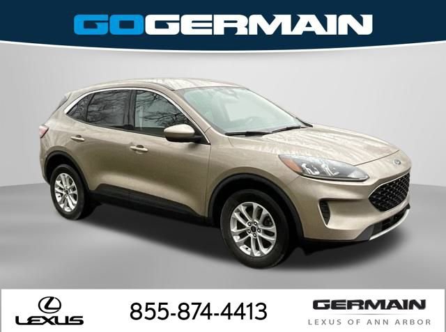 Used 2020 Ford Escape SE image 10