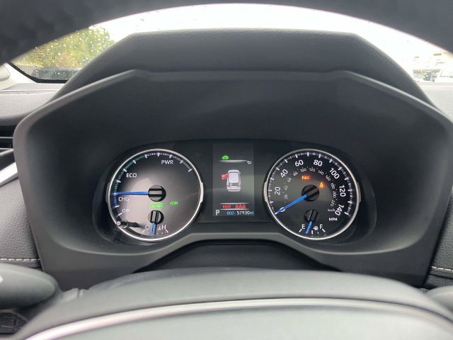 Used 2022 Toyota RAV4 XLE Premium AWD/4WD image 27