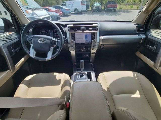 Used 2020 Toyota 4Runner SR5 Premium w/ Moonroof Package RWD image 2
