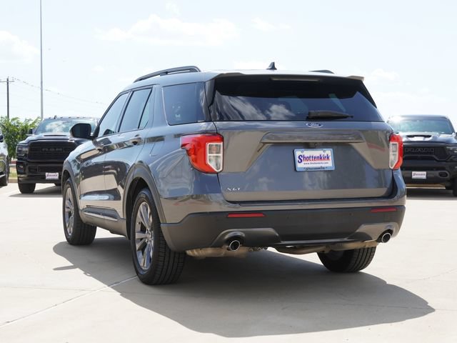 Used 2022 Ford Explorer XLT w/ Equipment Group 202A RWD image 7