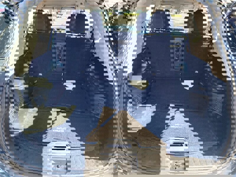 Used 2017 Nissan Rogue S image 16