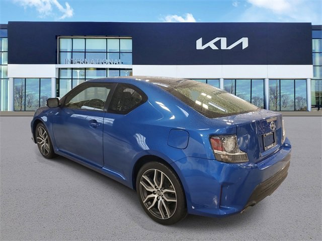 Used 2015 Scion tC image 4