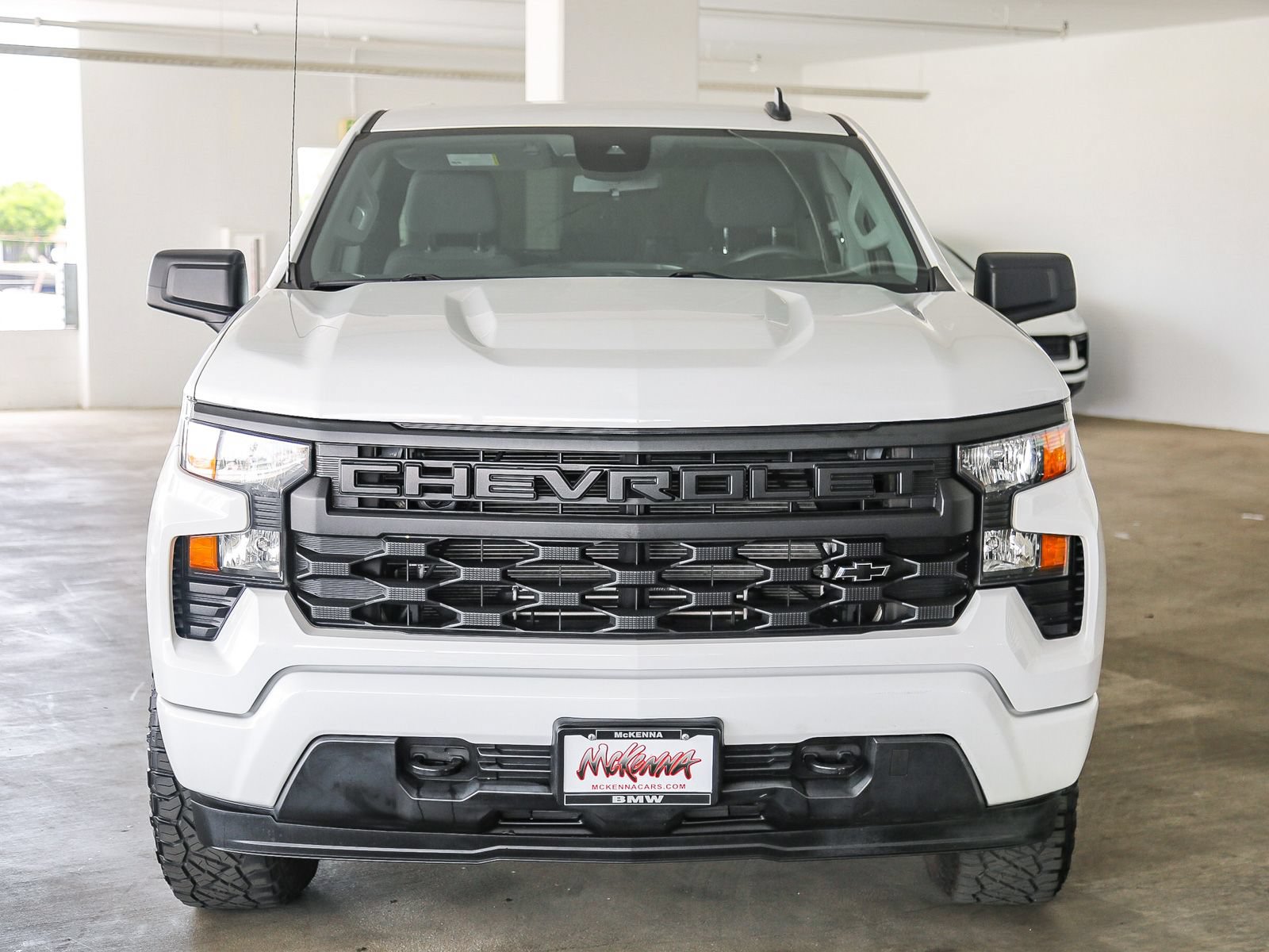 Used 2022 Chevrolet Silverado 1500 Custom w/ LPO, Dark Essentials Package RWD image 7