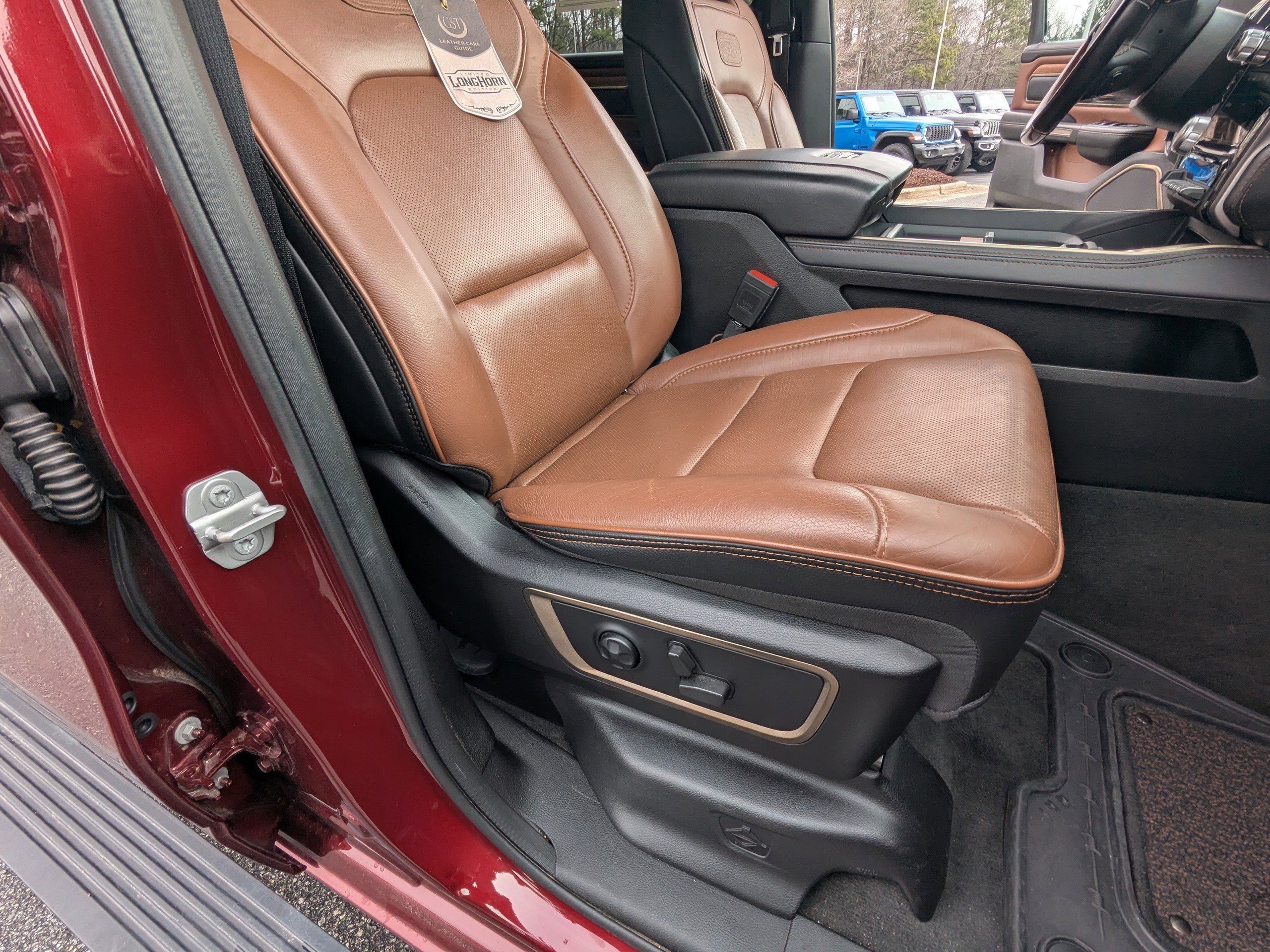 Used 2022 RAM 1500 Limited image 14