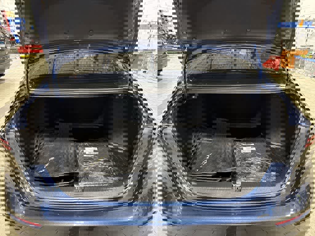 Certified 2024 Honda Accord EX image 11