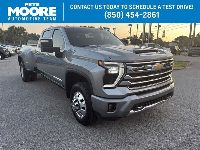 Certified 2024 Chevrolet Silverado 3500 High Country w/ High Country Premium Package image 1