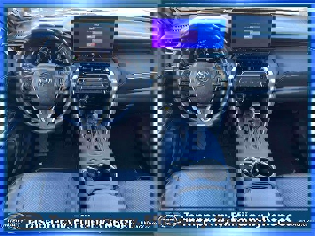 Used 2023 Toyota Venza Limited image 13