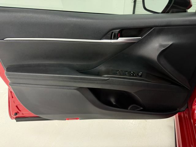 Used 2023 Toyota Camry SE w/ Convenience Package image 30