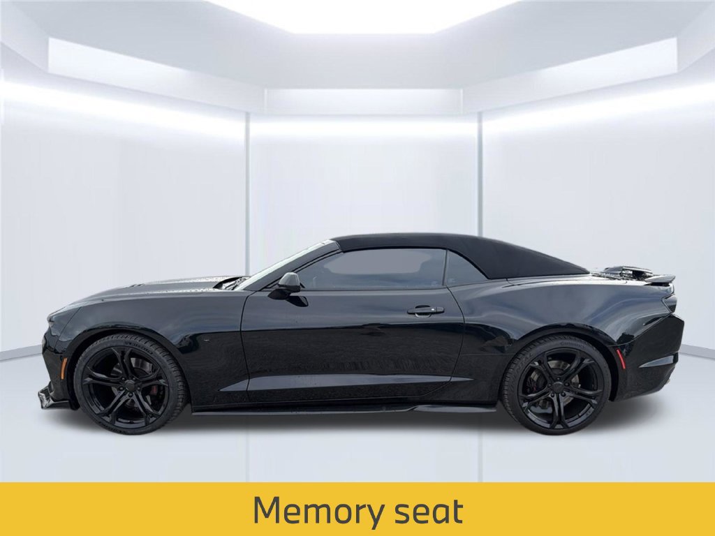 Used 2023 Chevrolet Camaro SS RWD image 19