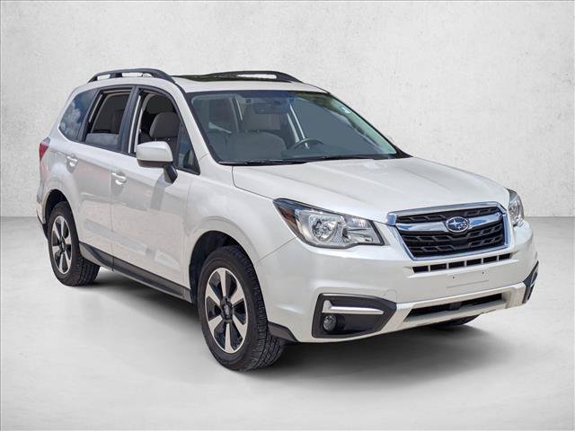 Used 2017 Subaru Forester 2.5i Premium AWD/4WD image 3