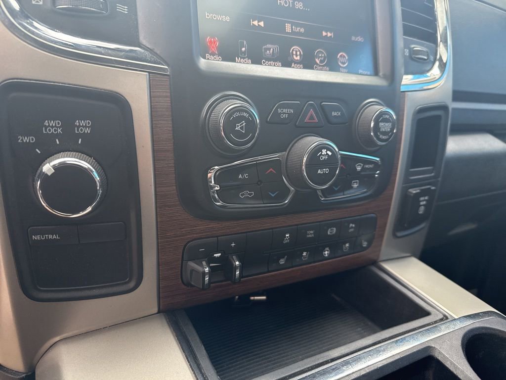 Used 2014 RAM 2500 Laramie image 32