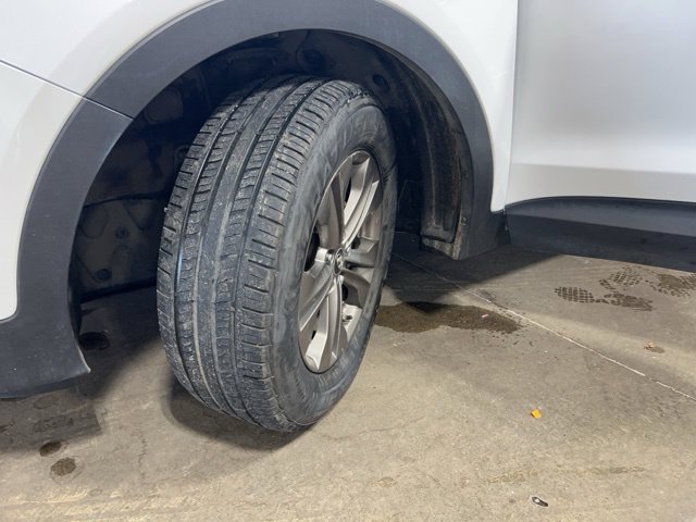 Used 2013 Hyundai Santa Fe Sport AWD/4WD image 14
