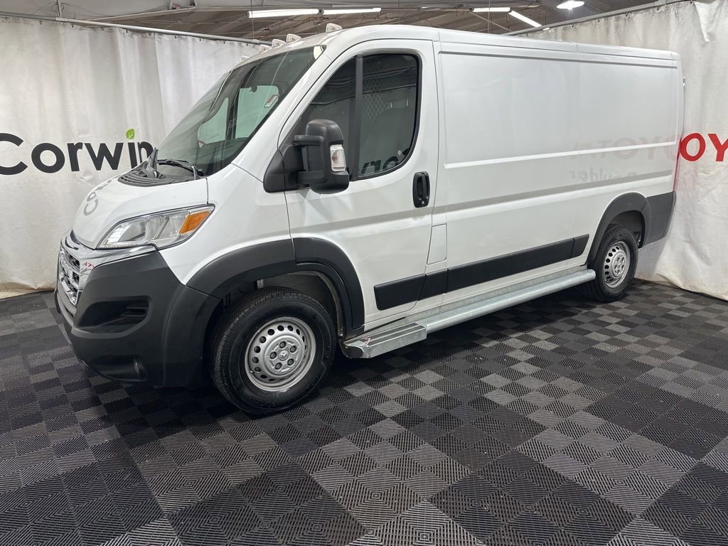 Used 2025 RAM ProMaster 2500 w/ U-Haul Equipment Group image 4