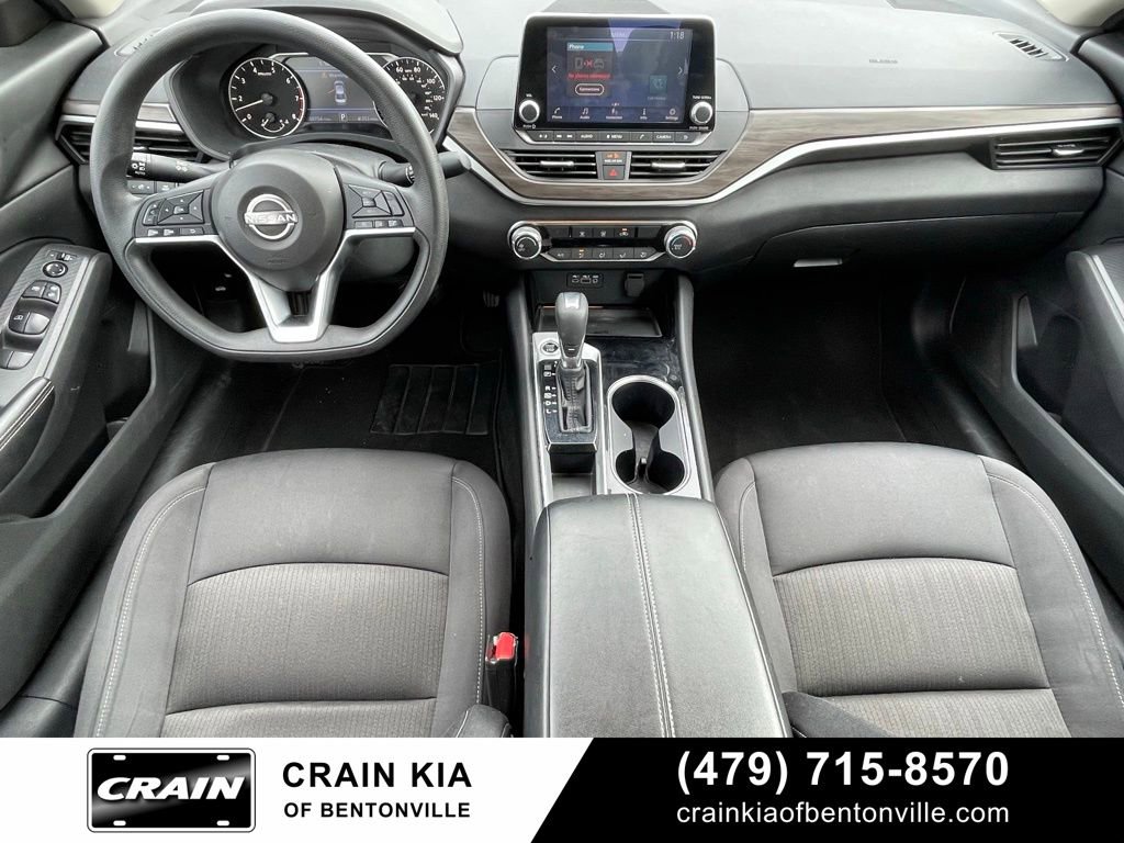 Used 2024 Nissan Altima 2.5 SV image 28
