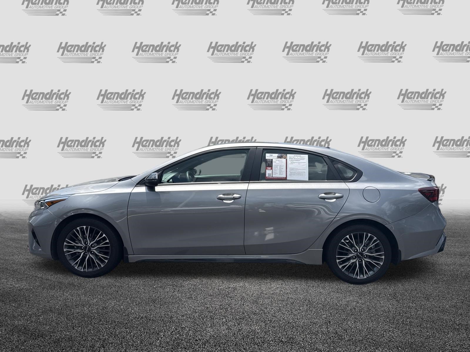 Used 2024 Kia Forte GT-Line w/ GT-Line Premium Package FWD image 7