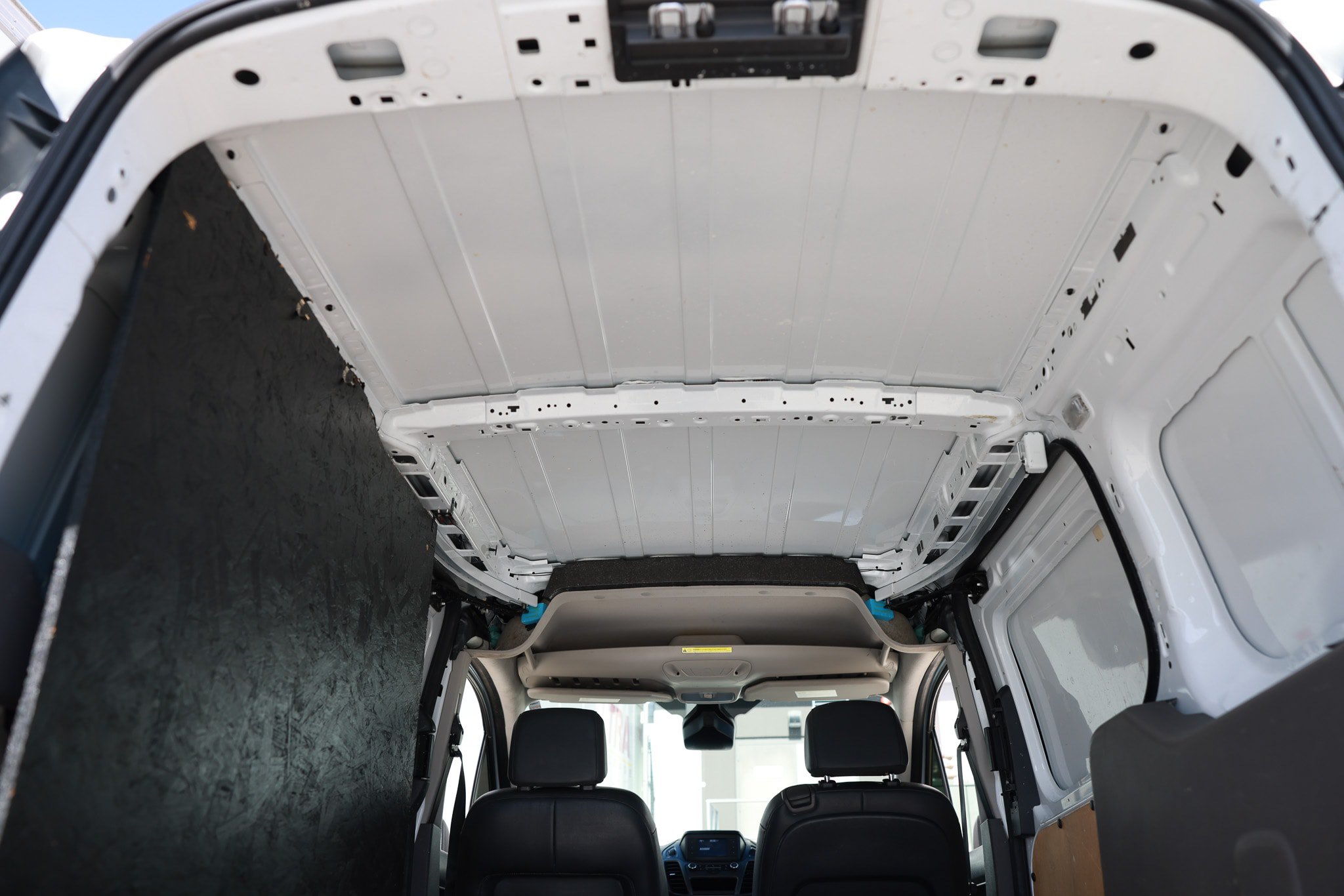 Used 2020 Ford Transit Connect XL FWD image 24