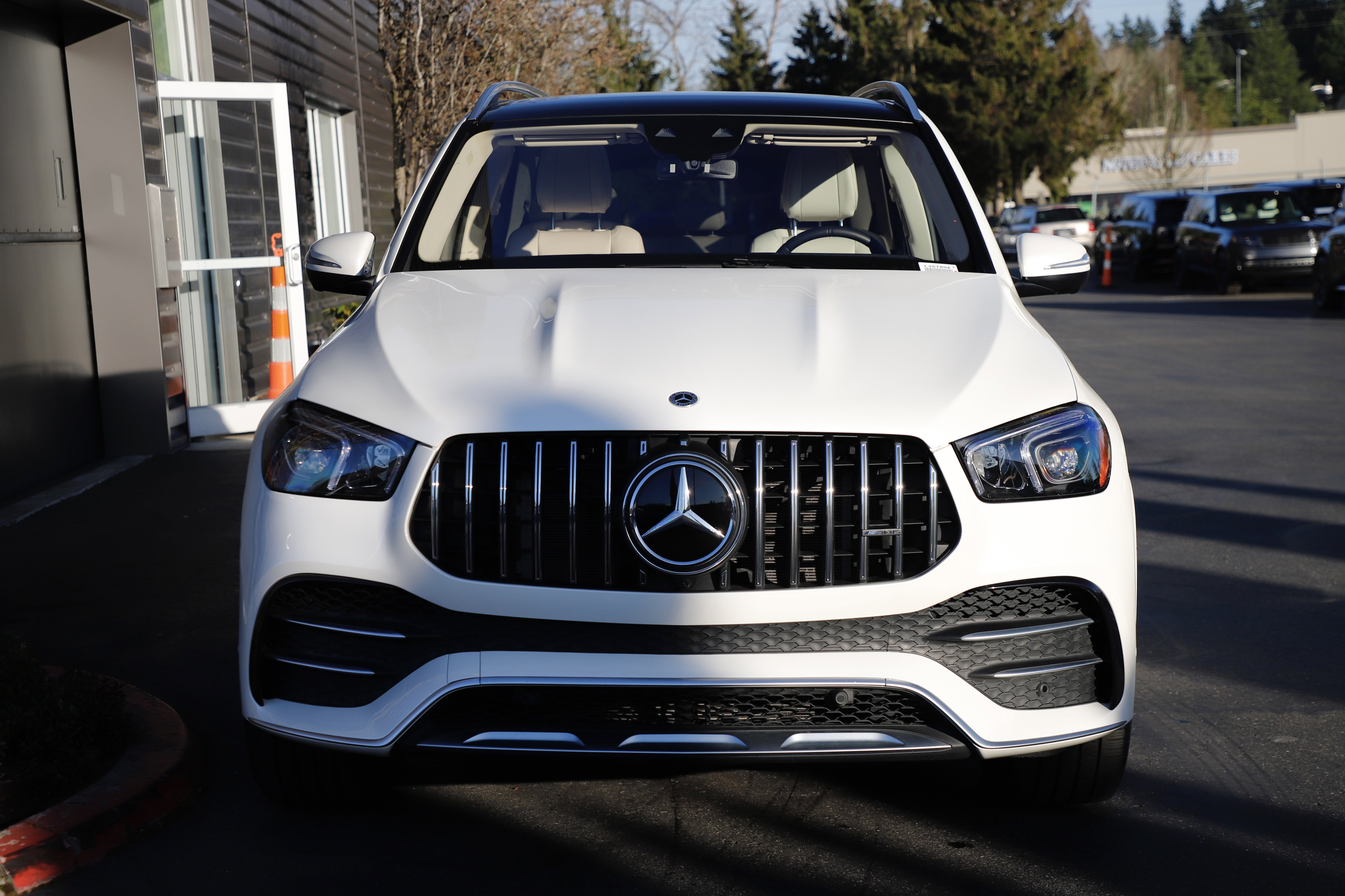 Used 2023 Mercedes-Benz GLE 53 AMG 4MATIC image 6