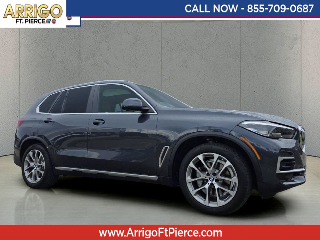 Used 2022 BMW X5 sDrive40i w/ Parking Assistance Package RWD image 1