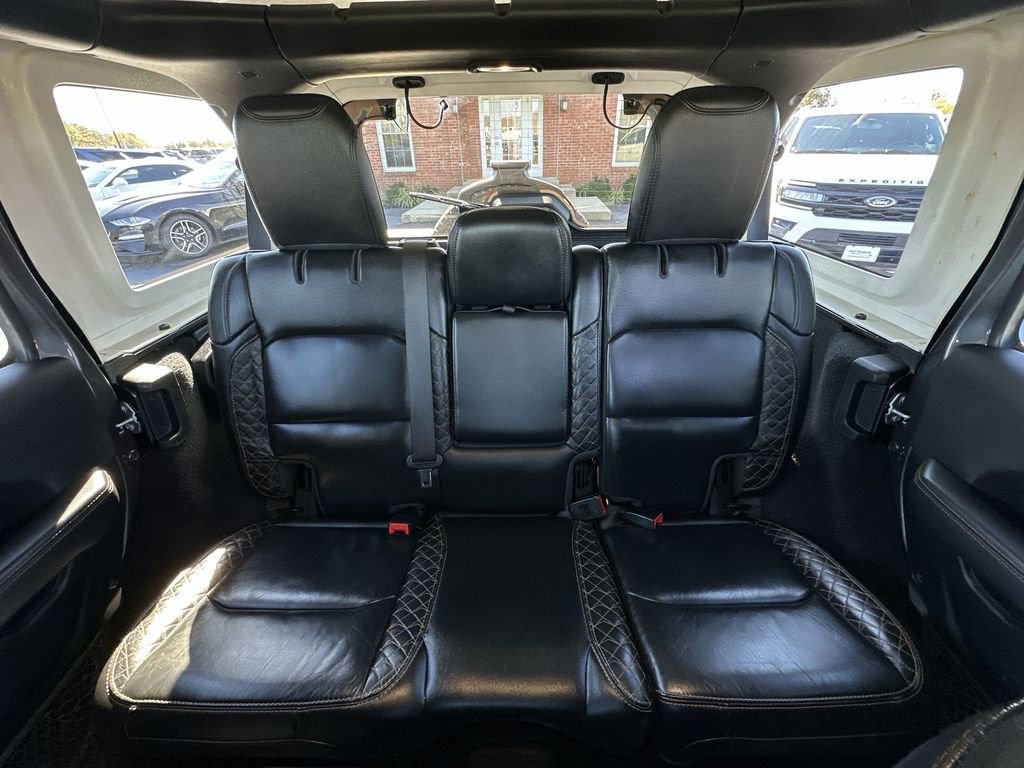 Used 2021 Jeep Wrangler Unlimited Sahara image 22