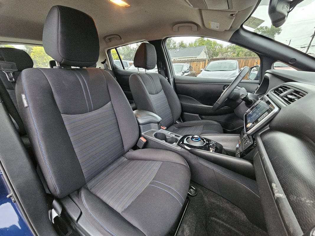 Used 2025 Nissan Leaf SV Plus FWD image 4