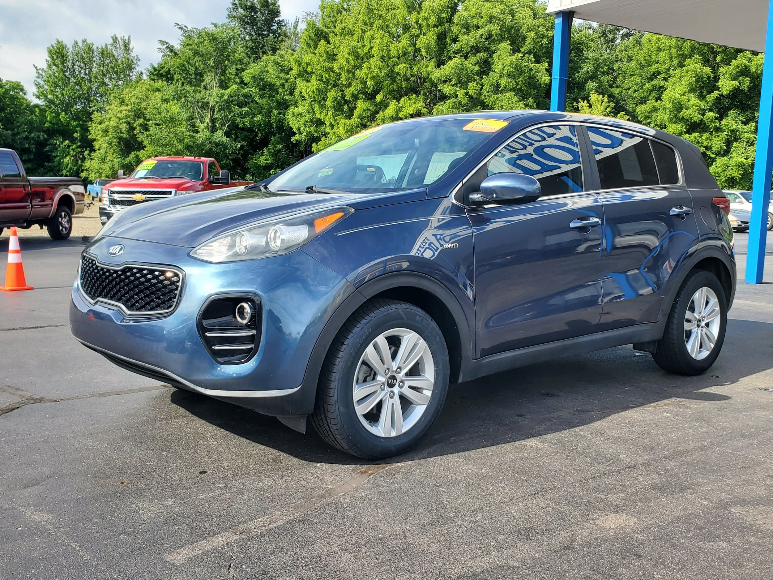 Used 2018 Kia Sportage LX AWD/4WD image 2