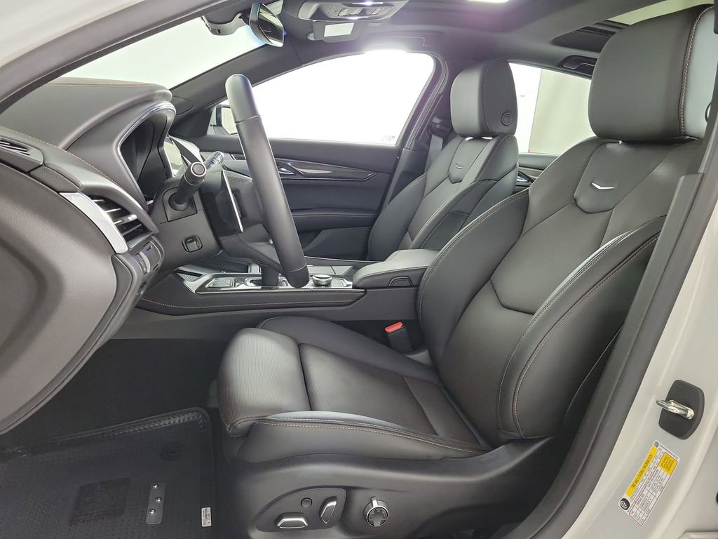Certified 2023 Cadillac CT5 V w/ Premium Package image 17