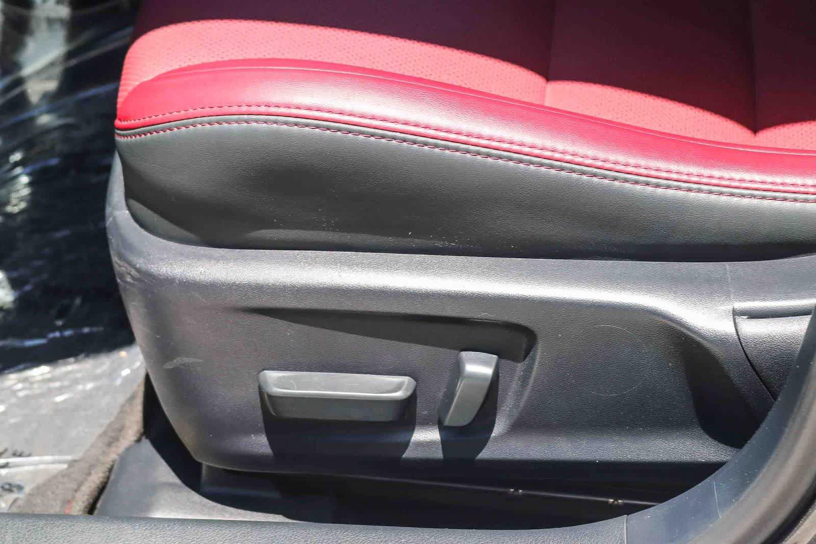 Used 2022 Lexus IS 300 RWD image 20