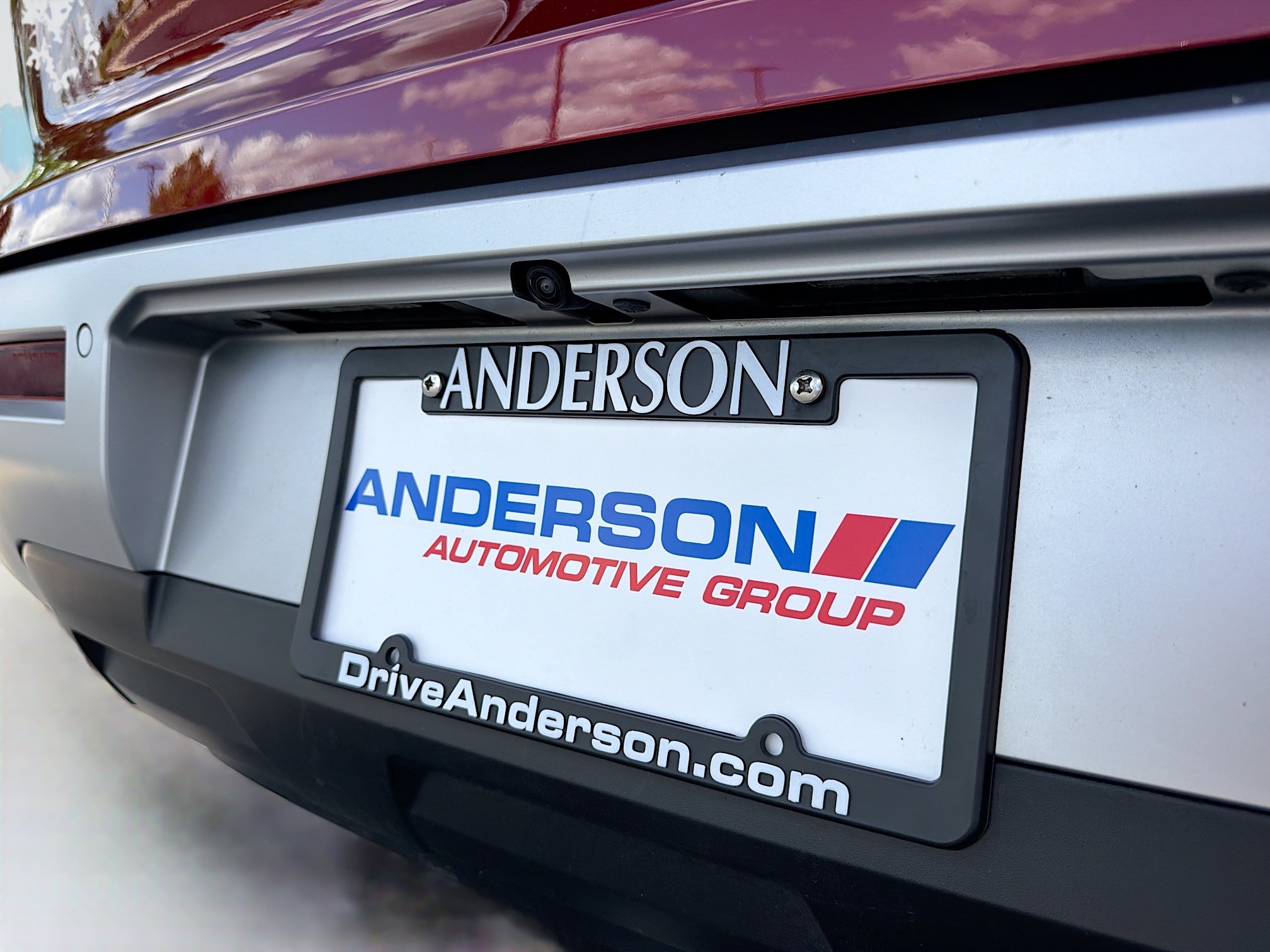 Used 2024 Nissan Pathfinder SL FWD image 16
