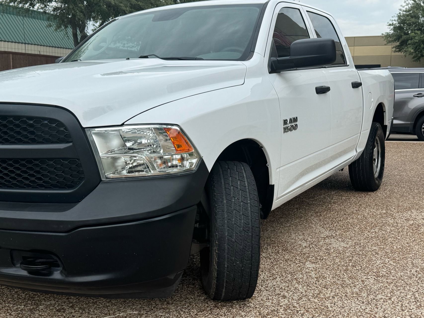 Used 2018 RAM 1500 Tradesman w/ Popular Equipment Group AWD/4WD image 3