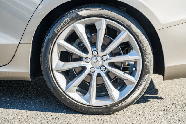 Used 2019 Volvo S60 T5 Momentum w/ Premium Package FWD image 16