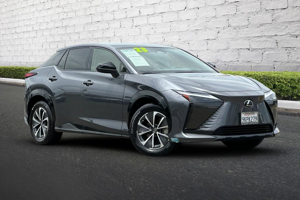Used 2023 Lexus RZ 450e Premium w/ Technology Package AWD/4WD image 2