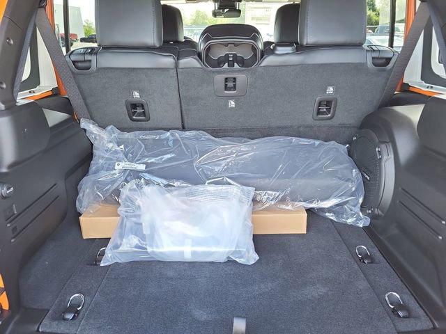 New 2025 Jeep Wrangler Unlimited Rubicon 392 AWD/4WD image 24