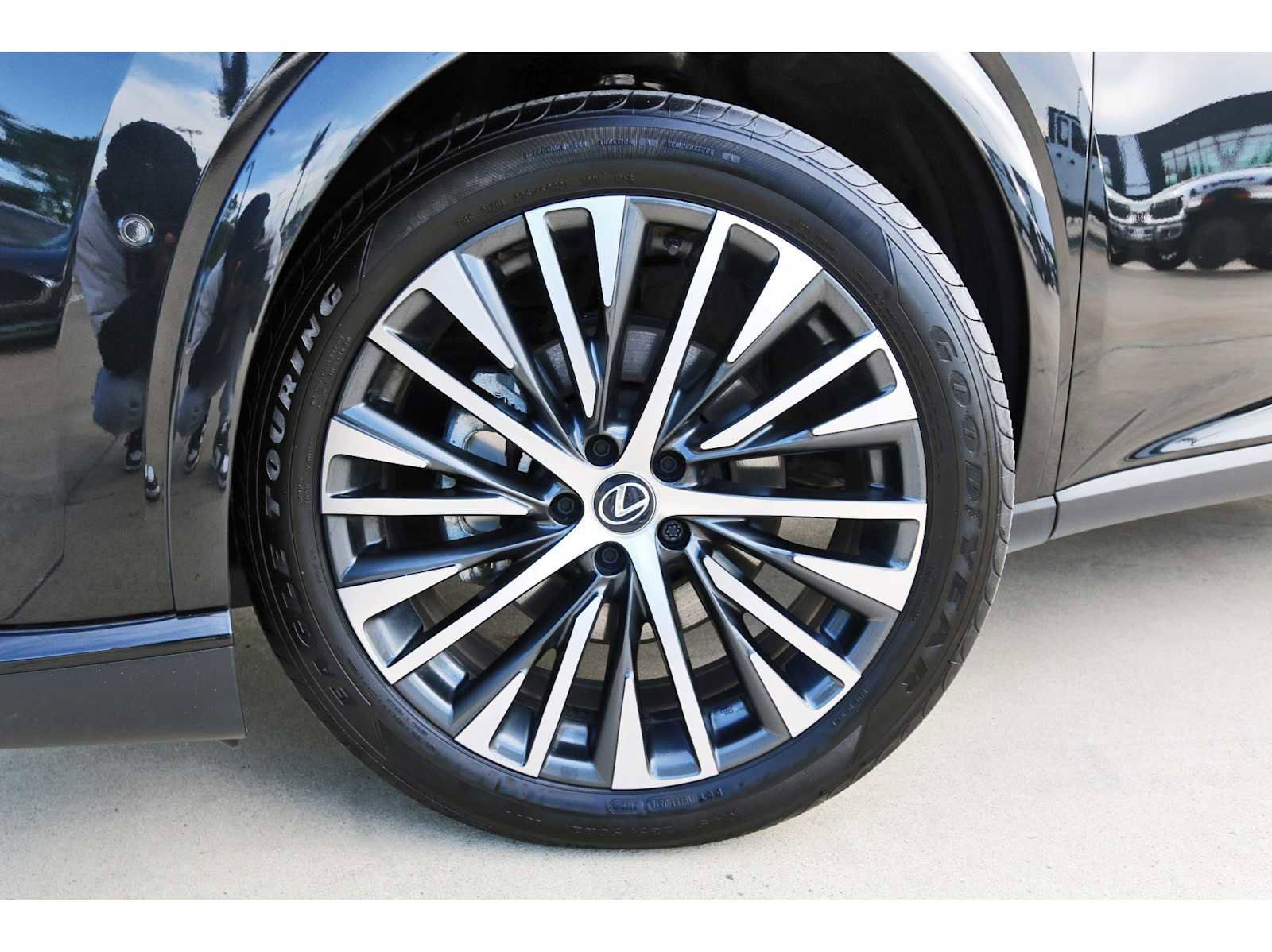 Used 2025 Lexus RX 350 Premium Plus w/ Convenience Package image 30