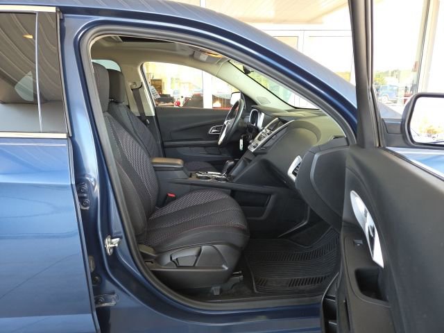 Used 2017 Chevrolet Equinox LT image 42