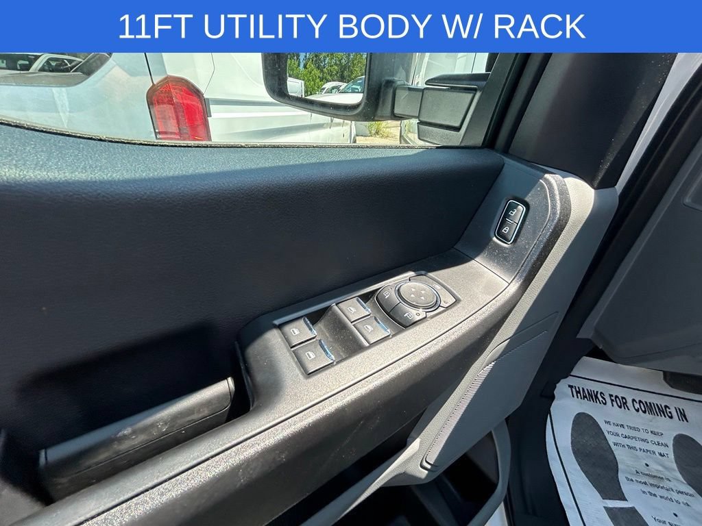 New 2026 Ford F550 4x4 Crew Cab image 15