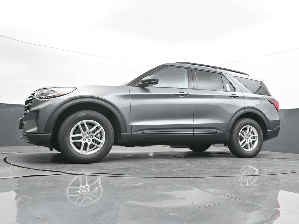 New 2026 Ford Explorer Active AWD/4WD image 47
