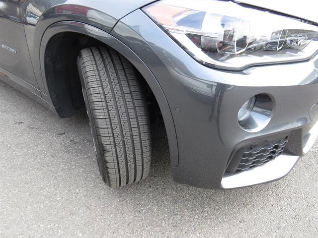 Used 2017 BMW X1 xDrive28i image 11