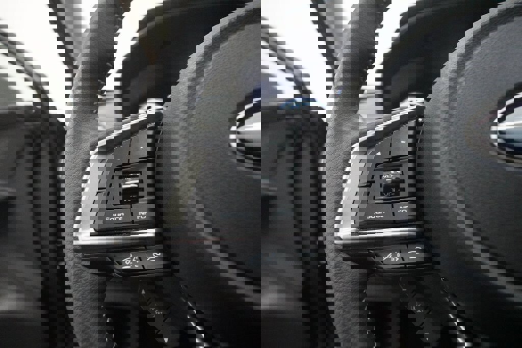 Used 2022 Subaru Forester Limited image 18