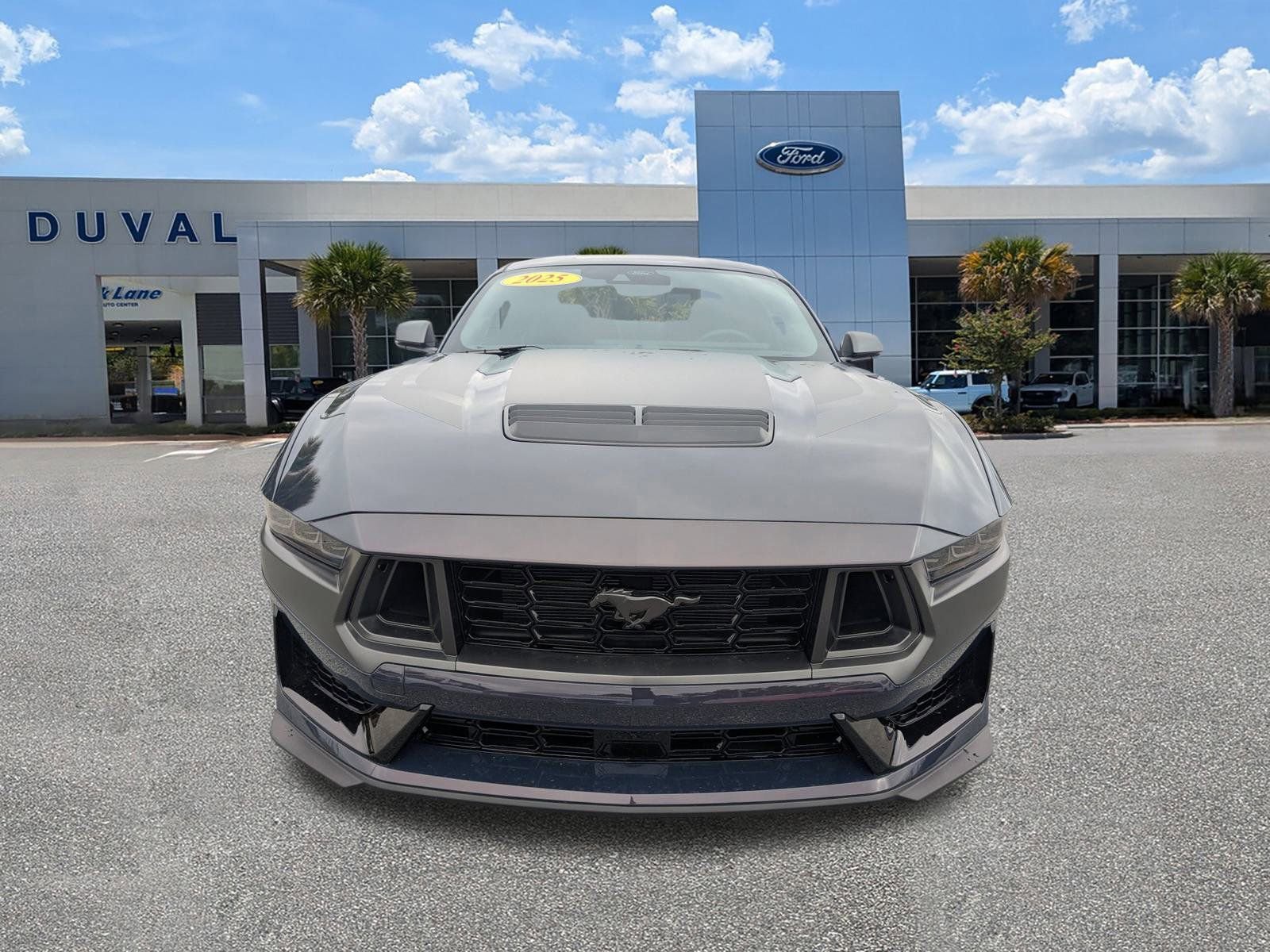 Used 2025 Ford Mustang Dark Horse image 9