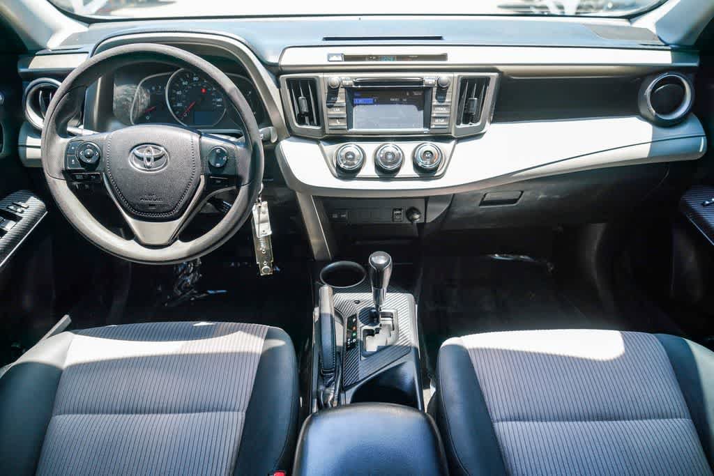 Used 2014 Toyota RAV4 LE FWD image 11